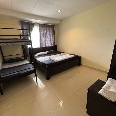 Tanjung Tuan Regency Port Dickson 1 Carpark Apartment Exterior photo