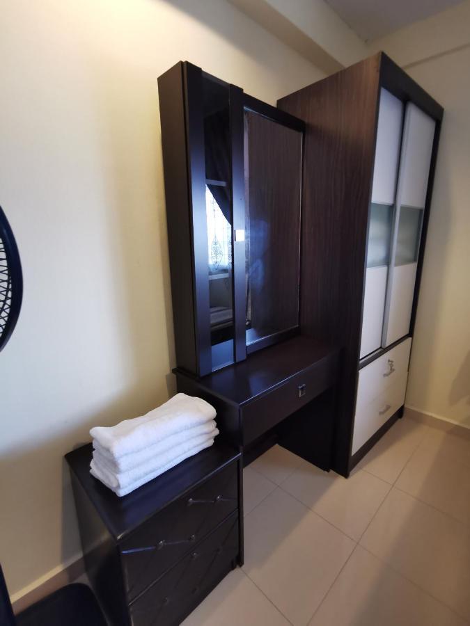 Tanjung Tuan Regency Port Dickson 1 Carpark Apartment Exterior photo