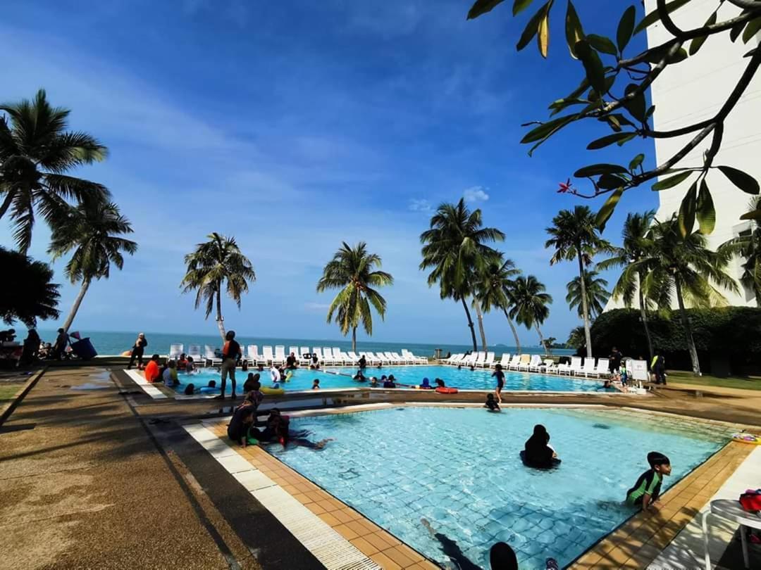 Tanjung Tuan Regency Port Dickson 1 Carpark Apartment Exterior photo