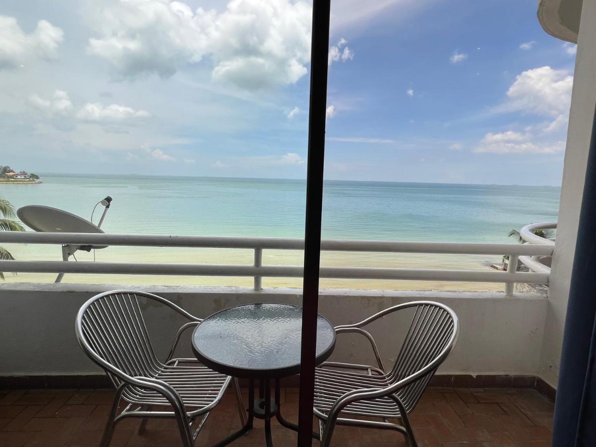Tanjung Tuan Regency Port Dickson 1 Carpark Apartment Exterior photo